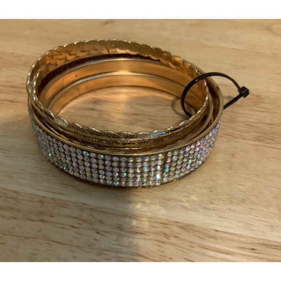 Retro Rhinestone Gold Tone Bangle Carved Bracelet Stackable Circles Set of 5 - Picture 5 of 11